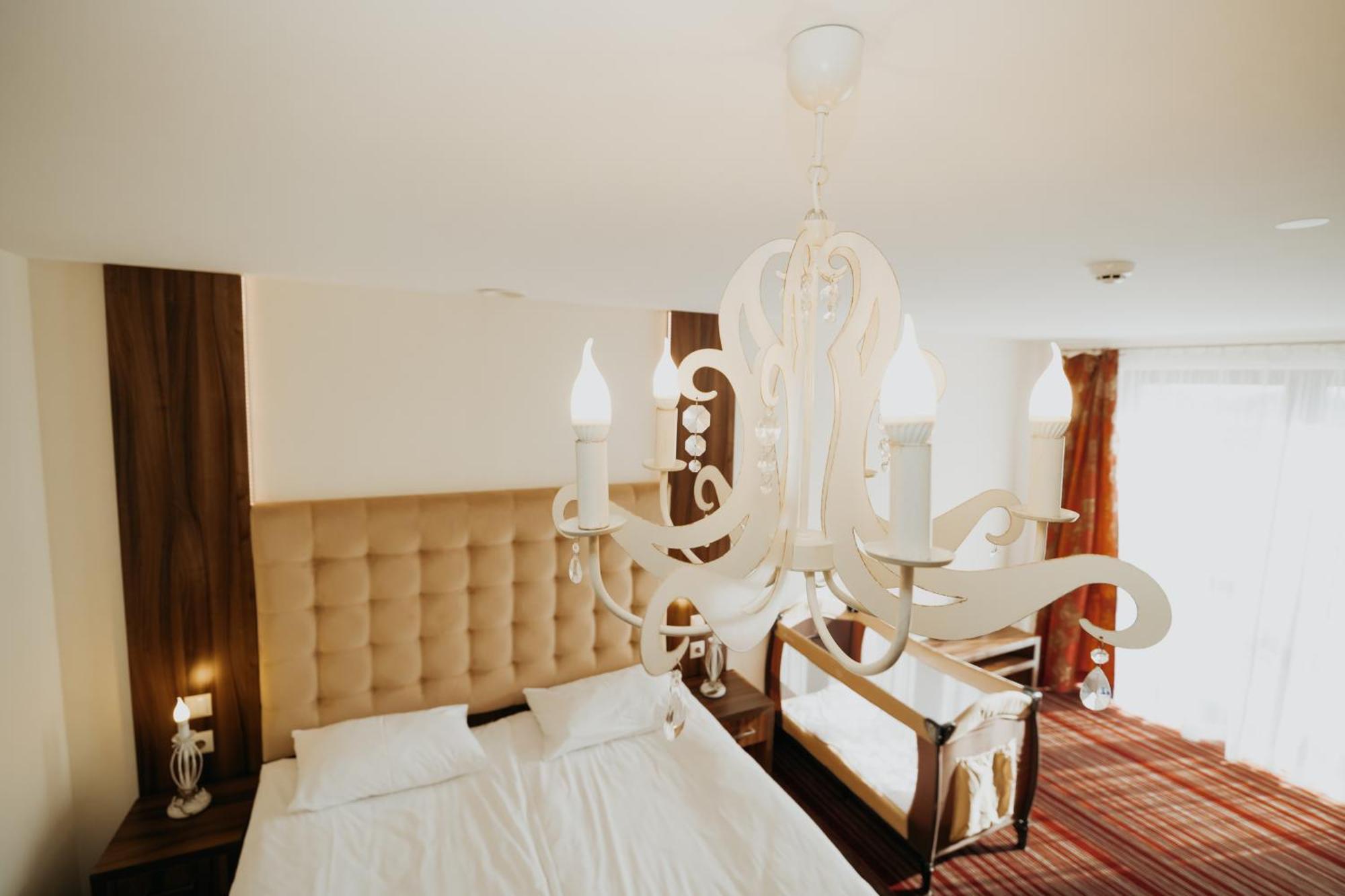 Noclegi - Apartamenty Zolynianka Luaran gambar