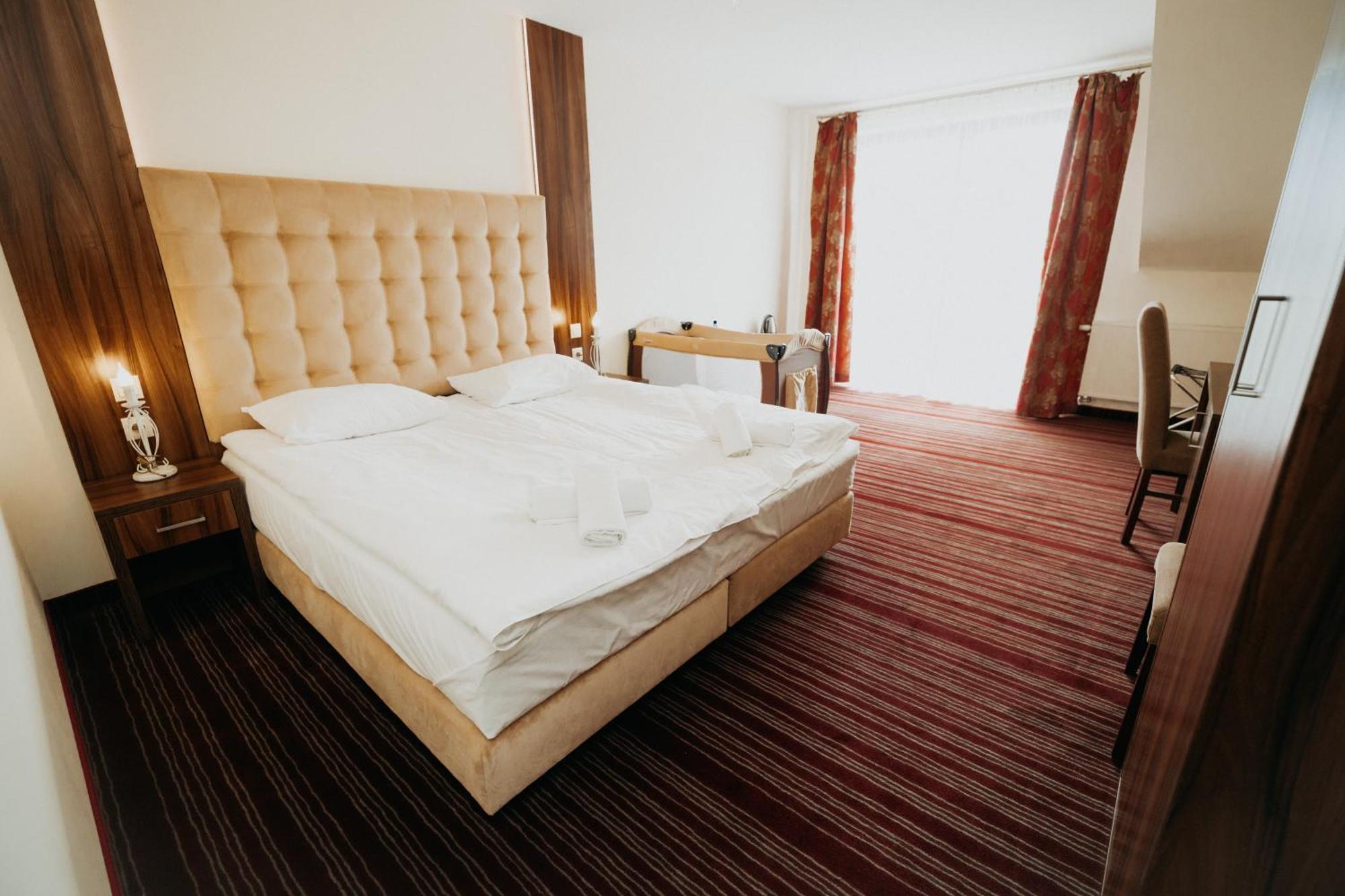 Noclegi - Apartamenty Zolynianka Luaran gambar
