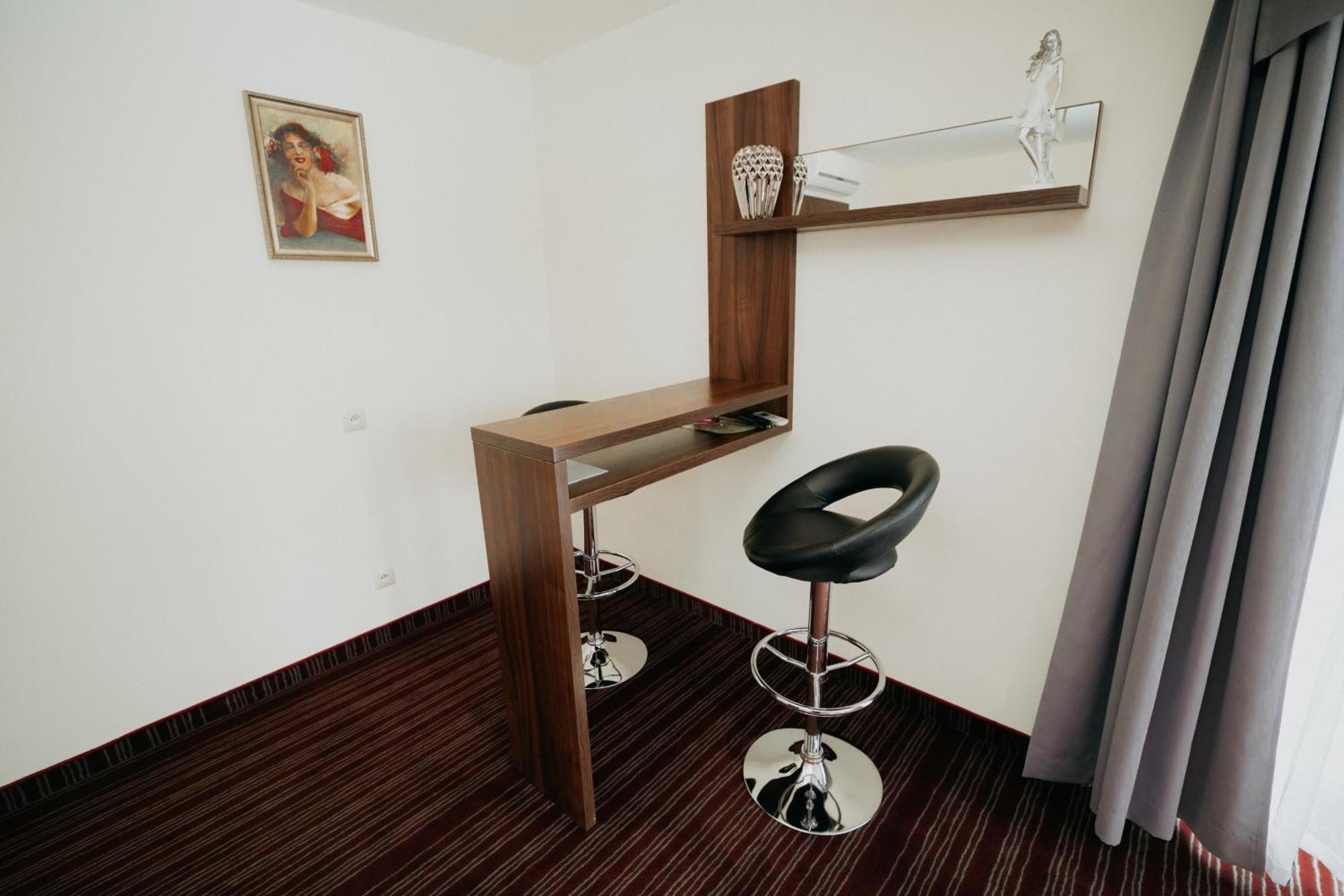 Noclegi - Apartamenty Zolynianka Luaran gambar
